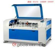 東莞燙鉆打板激光切割機與氧化鋁設備 精準加工的創(chuàng)新方案